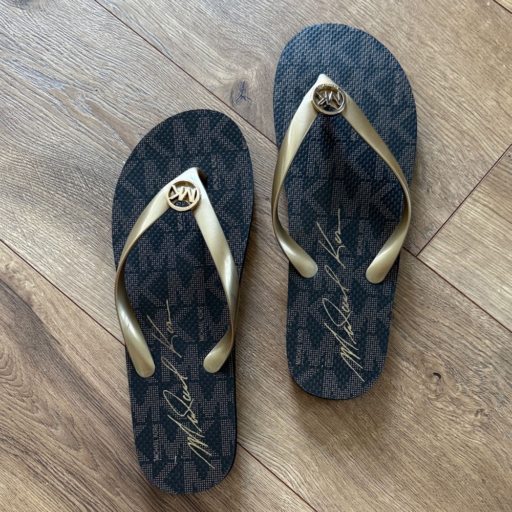 Michael Kors Gold Designer Flip Flops - NEW